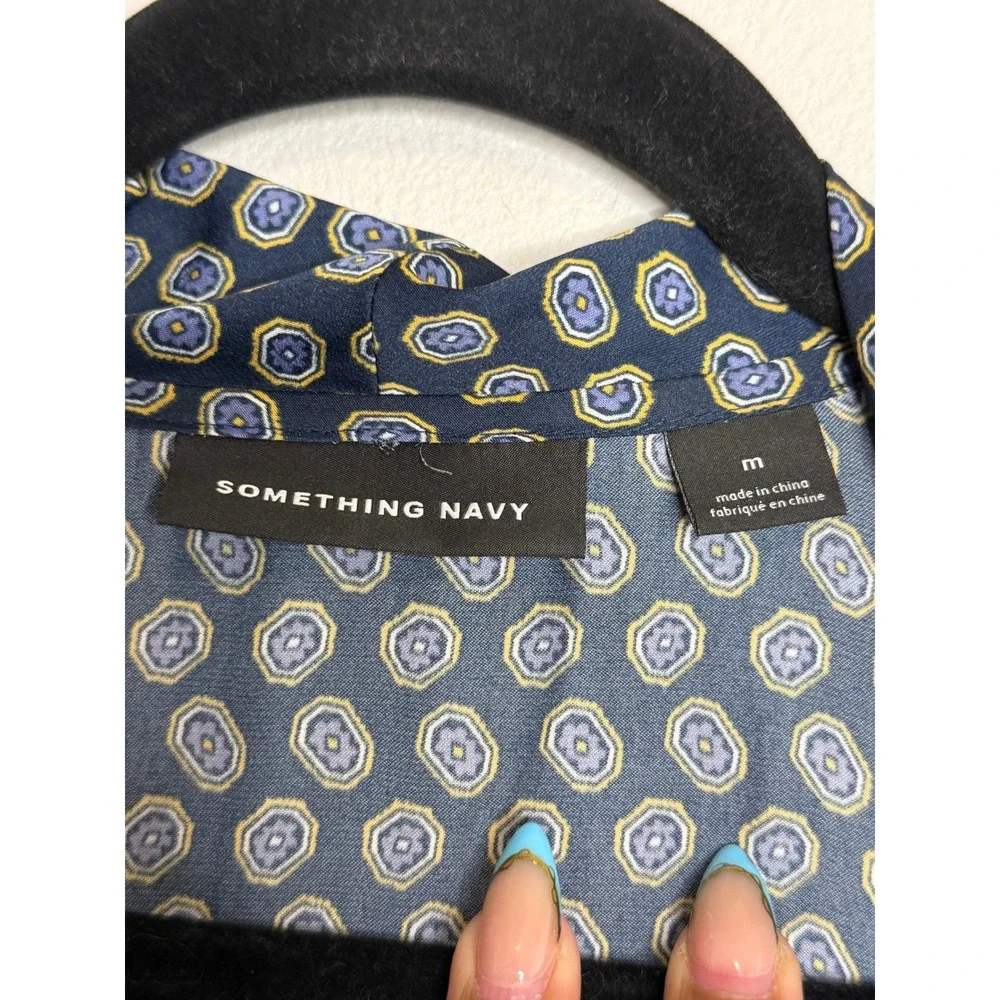 Something Navy 2 Piece Set Medallion Print Blouse and Shorts Navy Blue M
